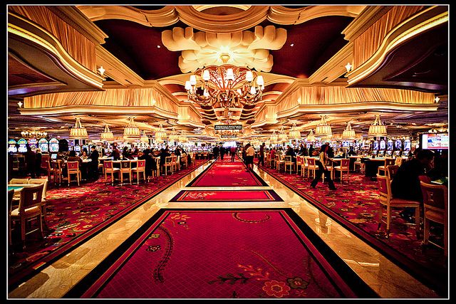 Roulette Casino آن لائن کیسینو میں اصل گیمز